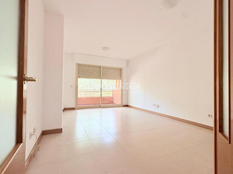 Foto f191a0ca-2d7f-433d-a623-84ba5e88f513. Piso  en venta en San José-Buenos Aires Pinto