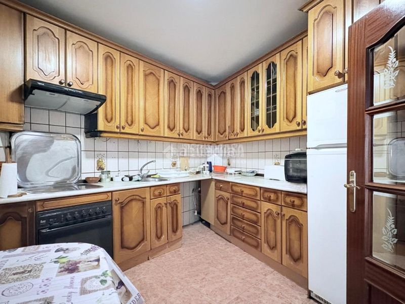 Foto 48e0aaed-e5bd-41ca-882f-d4f9af2a114e. Casa amb calefacció a Centro-Ayuntamiento Pinto