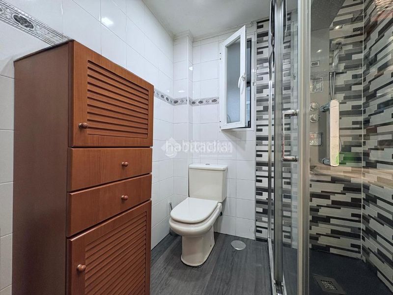 Foto d547c372-0199-4829-8fe3-50c5b7904066. Pis a Parque Europa-Los Pitufos Pinto
