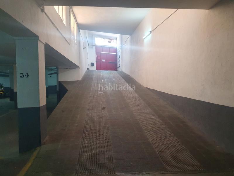 Foto 91332d72-c274-45a0-83e9-7ed416b65ed2. Parking coche en calle de cartago 27 en Canillejas Madrid