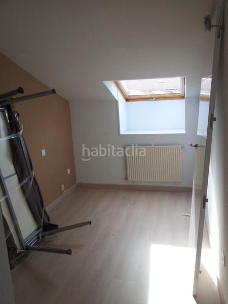 Foto 51b7eb6e-a661-4ad9-8dcc-b11ebf45b0b7. Duplex con riscaldamento parcheggio piscina in Colmenarejo