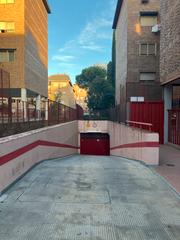 Aparcament cotxe a Calle de san venancio 9