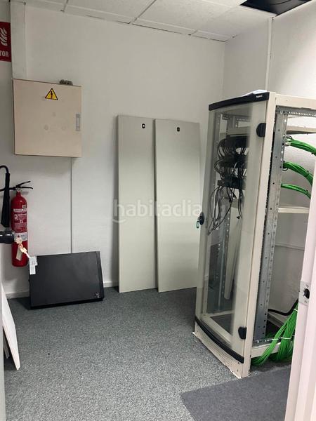 Foto 5e6e012d-67ea-400d-9704-d225a426b3ba. Büro in calle de rufino gonzález 14 in Simancas Madrid