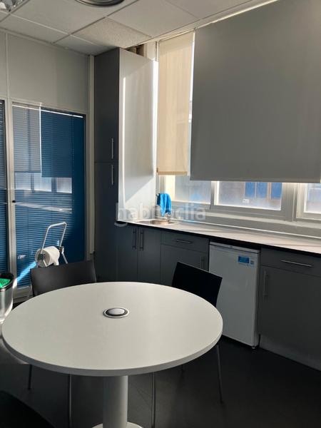 Foto da321973-5dfb-44a9-98a0-f510975475d3. Büro in calle de rufino gonzález 14 in Simancas Madrid