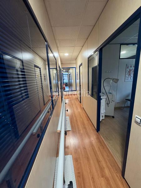 Foto 64187fd9-f102-48ac-a45e-469616444fba. Local commercial dans Ventas Madrid