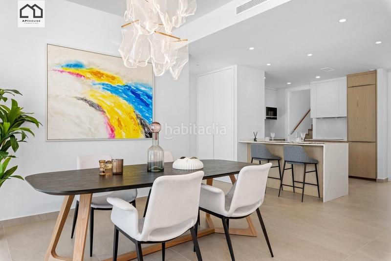 Foto 3e35a046-92c9-449b-8c10-614d7321e882. Chalet mit parking pool in Campoamor Orihuela