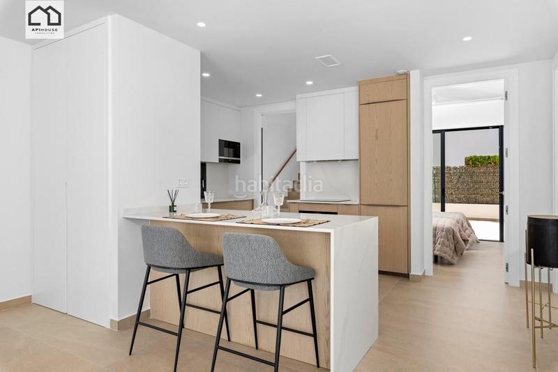 Foto 431ab2f5-d779-4044-82bf-c95ef82cb6d5. Chalet mit parking pool in Campoamor Orihuela