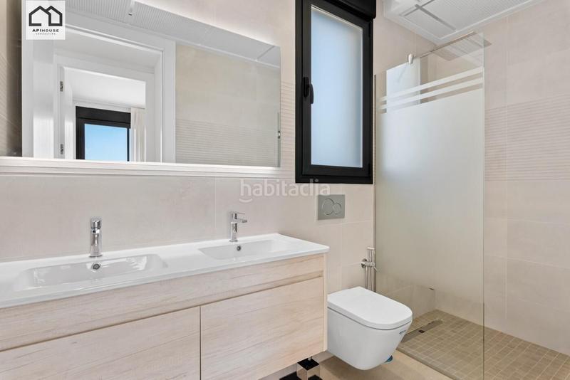 Foto 88c3f8e5-908f-4e0f-be7d-22f1867d8cc6. Chalet mit parking pool in Campoamor Orihuela