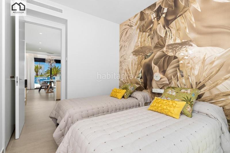 Foto c12c7452-a7e6-4158-9ab7-ba92eb1c2655. Chalet mit parking pool in Campoamor Orihuela