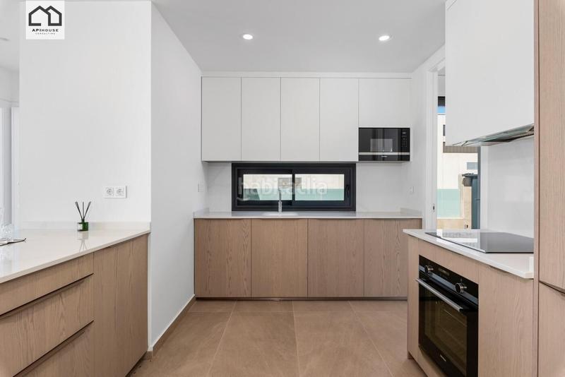 Foto e215dc17-752e-46e4-a652-64780003d01b. Chalet mit parking pool in Campoamor Orihuela