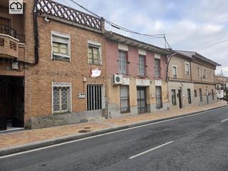 Mas à Mata (La). Apihouse vende casa de pueblo para reformar. precio 44.000
