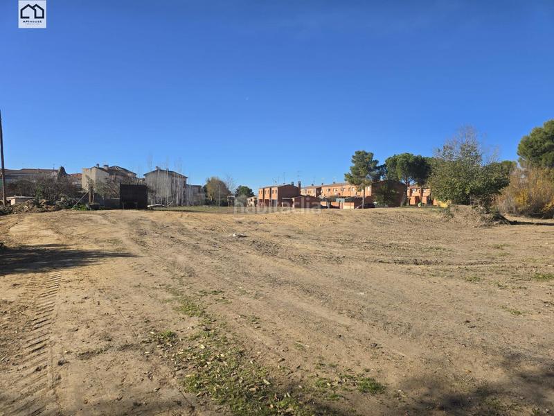 Foto 1c531b99-65c2-4628-abd7-3bbfaa3874ae. Terreno residencial apihouse vende terreno urbano de 6.000 metros .precio 299.999 en Santa Olalla