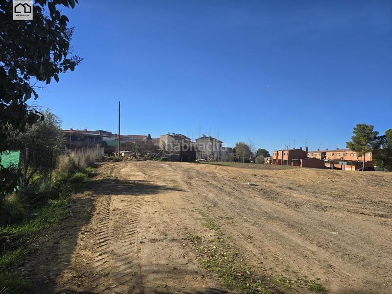 Foto 3c2797a4-317a-42c2-8a5d-a97ce21cb6d1. Terreno residencial apihouse vende terreno urbano de 6.000 metros .precio 299.999 en Santa Olalla