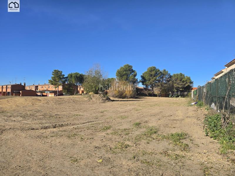 Foto c84a9c17-4f25-494d-81f9-07a3dc07b058. Terreno residencial apihouse vende terreno urbano de 6.000 metros .precio 299.999 en Santa Olalla