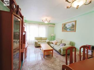 Appartement à Montesinos (Los). Apihouse vende maravilloso piso en montesinos. precio 126.000