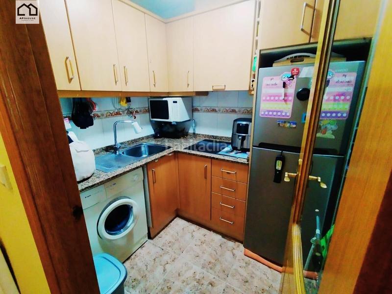 Foto 0ba57fae-d2cf-46e9-bce4-edf66d7e9a86. Piso apihouse vende acogedor piso . precio de venta 123.000 en Torrevieja