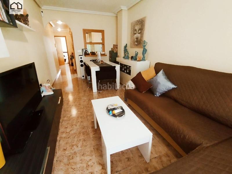 Foto 40887c30-21d9-411d-9380-527f2f4a9948. Piso apihouse vende acogedor piso . precio de venta 123.000 en Torrevieja