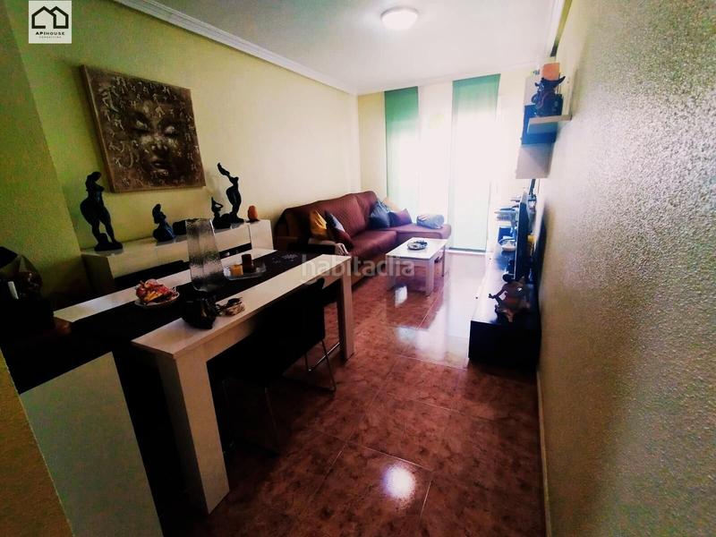 Foto fff50c03-e00b-413c-9ccb-fe628b0f7f24. Piso apihouse vende acogedor piso . precio de venta 123.000 en Torrevieja
