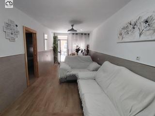 Apartament a Los Cuarteros. Apihouse vende bajo en san pedro del pinatar. precio de venta 10