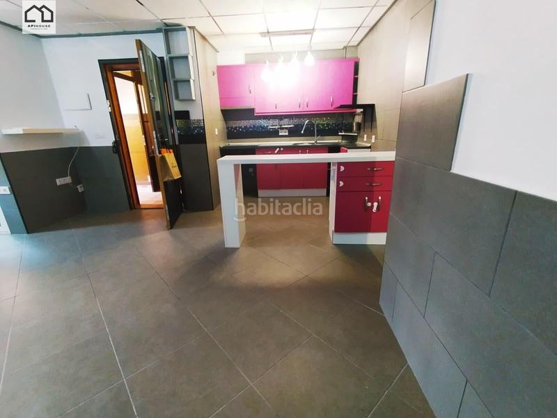 Foto 7a0e07eb-38f9-40df-bc8c-d65db5fedf75. Planta baixa a Gaspar Perelló Torrevieja