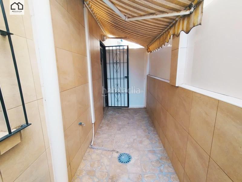 Foto c7035284-7621-42eb-ba52-4c53fea11fad. Planta baixa a Gaspar Perelló Torrevieja