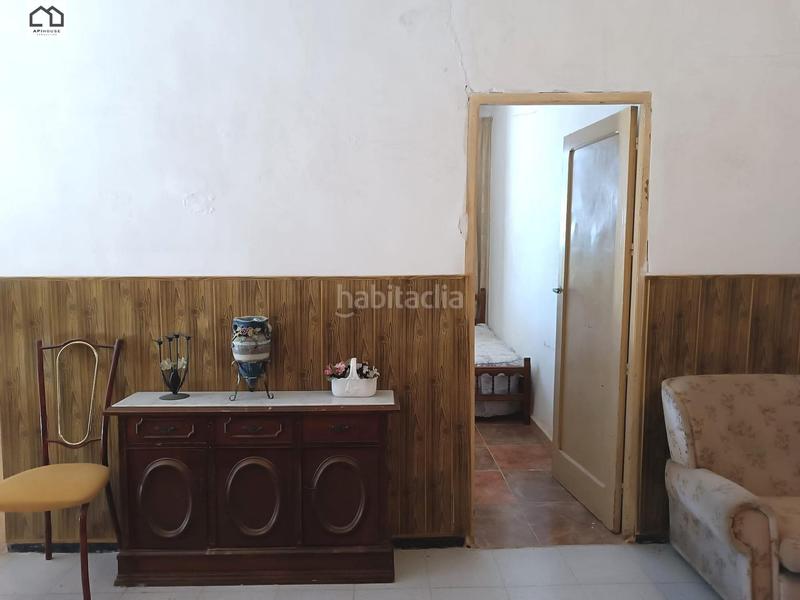 Foto e15fc1ec-0ff4-4db1-b8ae-0408c6ee9401. Casa apihouse vende casa independiente para reformar. precio de venta 195.000 en Dolores