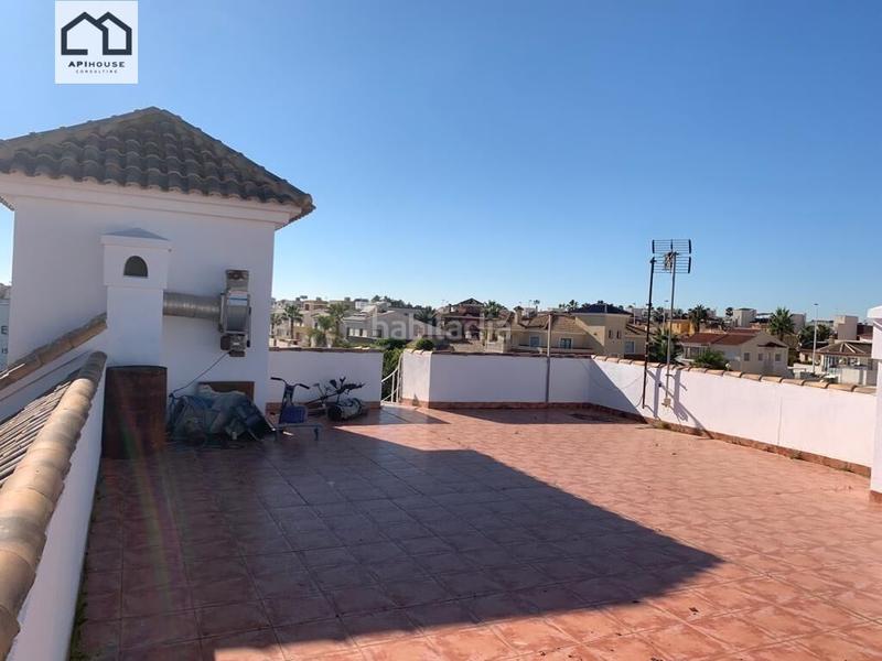 Foto 39b433a8-018b-4d5b-adb0-f0bf4de103f6. Chalet apihouse vende espectacular chaletrestaurante costa. precio de venta 899.500 en Orihuela