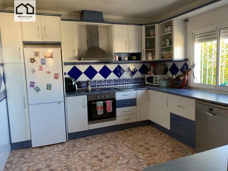 Foto d158c5a4-0d25-4fc8-9b2c-e8f57ea82bdb. Chalet apihouse vende espectacular chaletrestaurante costa. precio de venta 899.500 en Orihuela