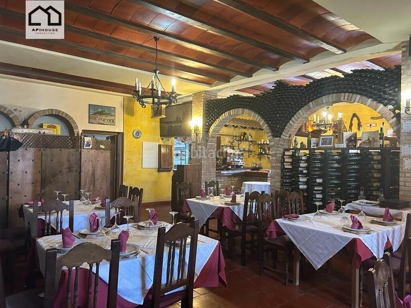 Foto e717788a-2abf-405d-b8f1-9dd636d046d4. Chalet apihouse vende espectacular chaletrestaurante costa. precio de venta 899.500 en Orihuela