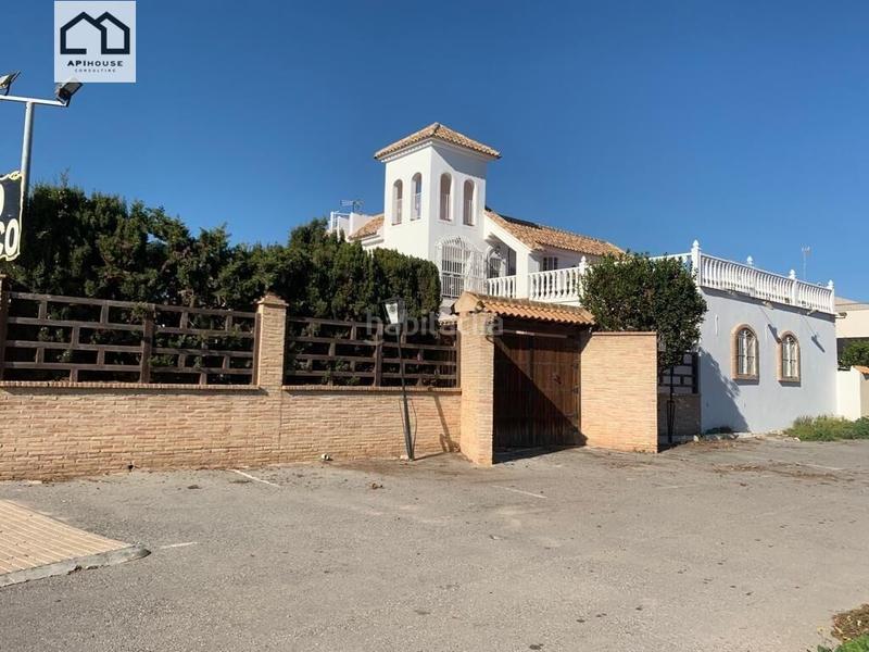 Foto ef43361b-ab74-4073-8b4c-b5c032729101. Chalet apihouse vende espectacular chaletrestaurante costa. precio de venta 899.500 en Orihuela