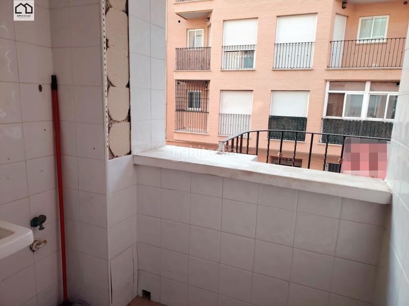 Foto 02a5afca-24be-441b-831e-c88f2e3c1b95. Piso apihouse vende piso en primera planta para reformar en almoradi. precio de venta 103.000 en Almoradí