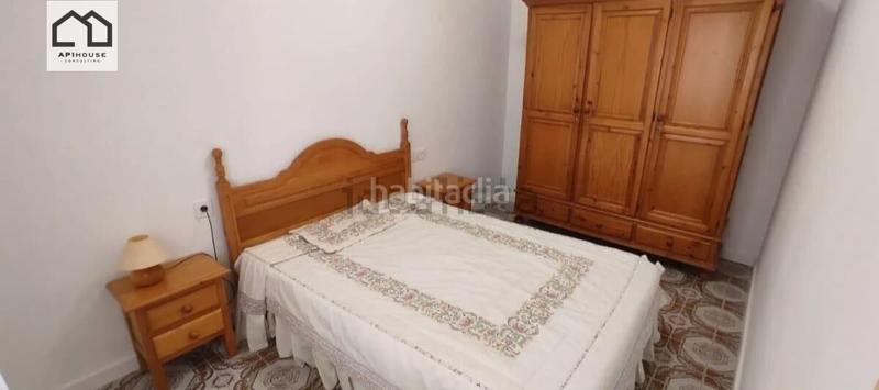 Foto 4be352f1-aa70-4d00-adee-524c3a5df5e9. Lloguer casa adossada a Playa Levante Santa Pola