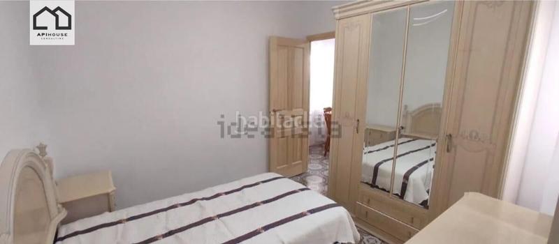 Foto c1100a4d-695f-497f-ba53-8af9fcb01505. Lloguer casa adossada a Playa Levante Santa Pola