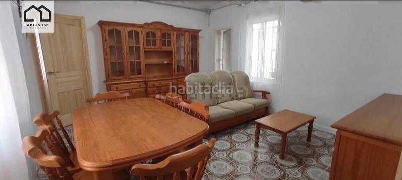 Foto 13a1e987-a225-4794-814b-0f06830d9132. Rent semi detached house in Playa Levante Santa Pola