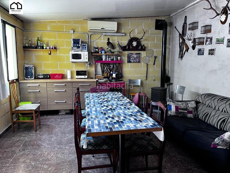 Foto f3bfa119-60e1-4181-90b6-7fc3b6b9aed6. Casale con parcheggio in Mesegar de Tajo