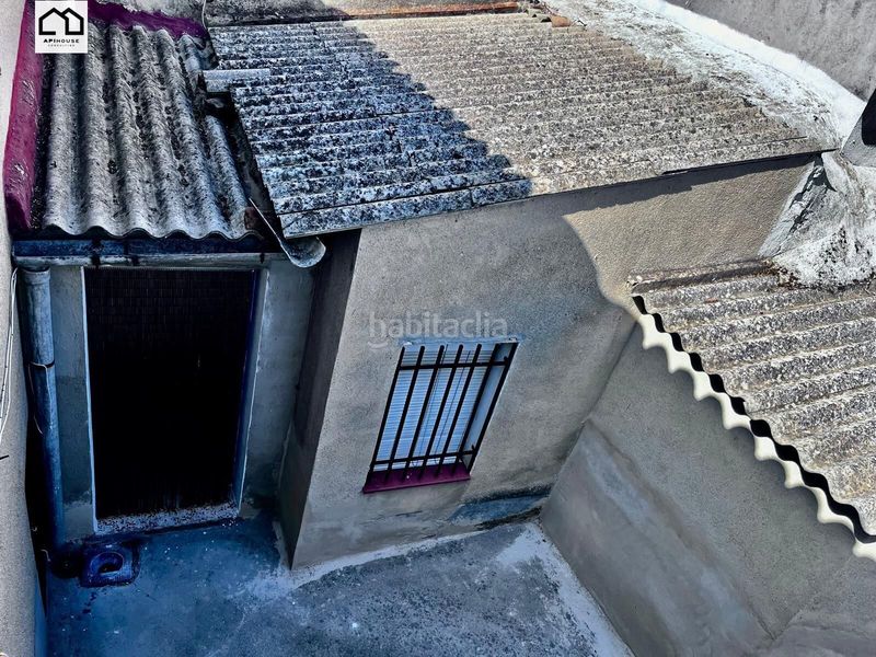 Foto 1d9a5433-3ec2-40e8-92a3-3cbb887523ee. Masía apihouse vende casa de pueblo en planta baja con amplia parcela de 265 m2. precio 77.999 en Carmena