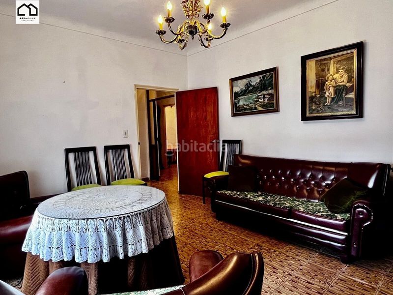 Foto d3c747aa-b62a-458a-aeb7-415850df7335. Masía apihouse vende casa de pueblo en planta baja con amplia parcela de 265 m2. precio 77.999 en Carmena