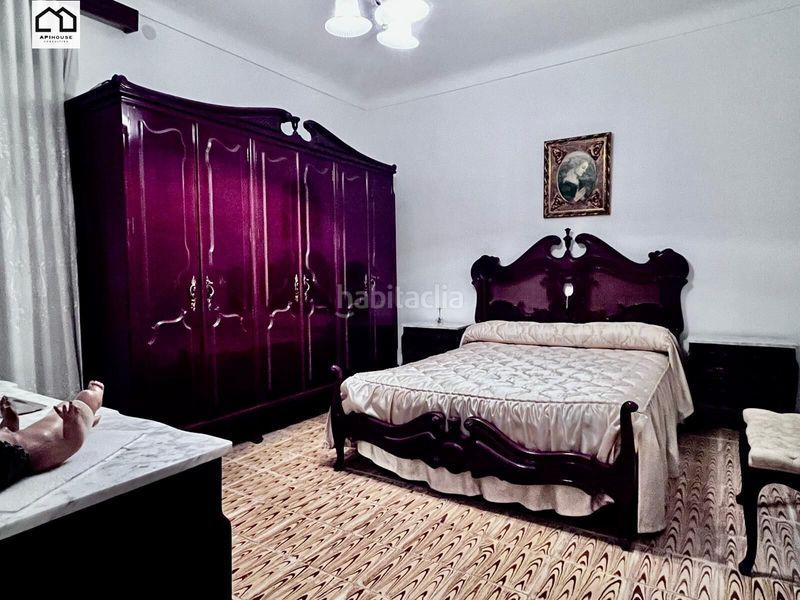 Foto e3ac046b-1257-417d-a21a-d0a07da109cd. Masía apihouse vende casa de pueblo en planta baja con amplia parcela de 265 m2. precio 77.999 en Carmena