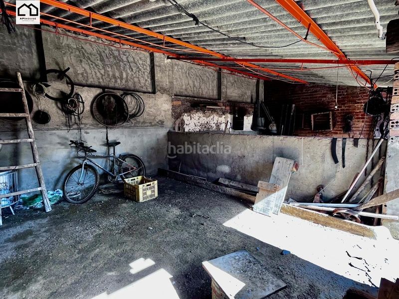 Foto ec62993b-0393-4748-94bc-e7a2786de5d0. Masía apihouse vende casa de pueblo en planta baja con amplia parcela de 265 m2. precio 77.999 en Carmena