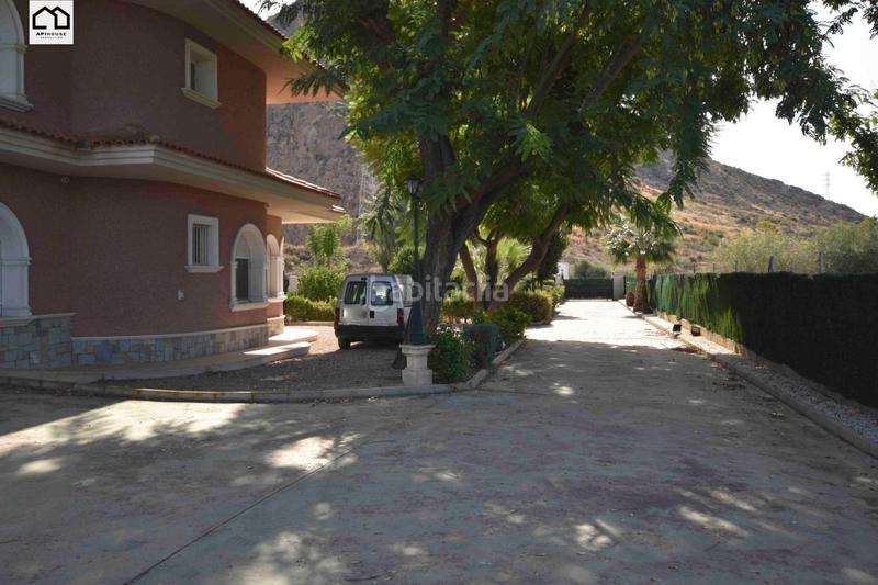 Foto 5051d045-ed09-41f1-b5a5-f3b74fd6e32f. Location chalet avec parking piscine dans Callosa de Segura