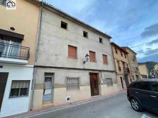 Maison à Barxeta. Apihouse vende casa totalmente a reformar en valencia. precio 72
