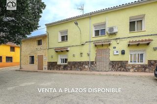 Casa en Mon�ver. Apihouse vende a plazos casa tipo d�plex en pedan�a de mon�var.