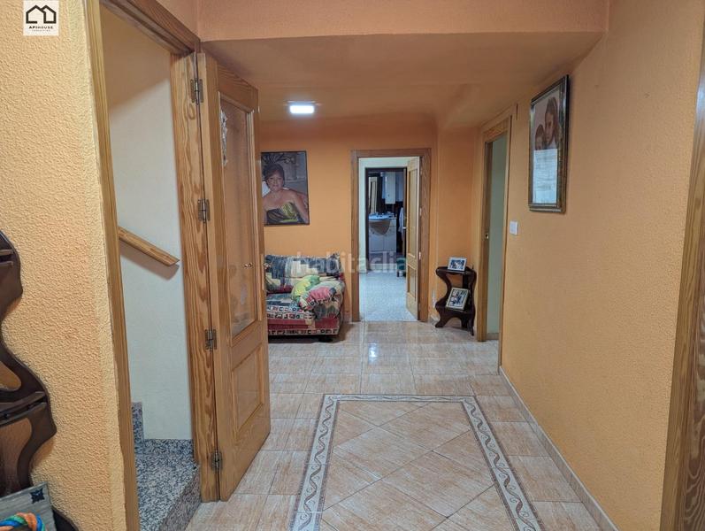 Foto 6c82f80e-62dd-49cf-824a-26adc10132e1. Miete haus in Monòver