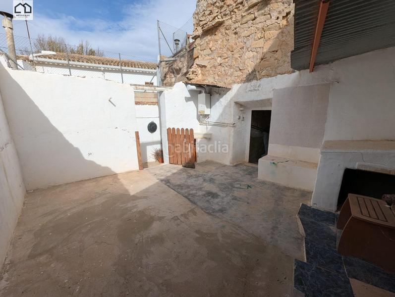 Foto 6f068229-9c6d-4b19-b15c-290882fdf91c. Miete haus in Monòver