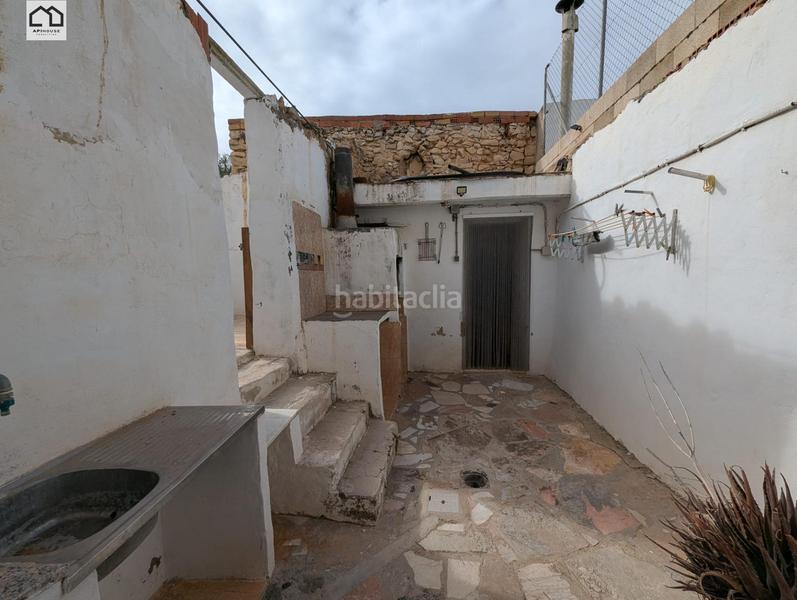 Foto 876b496f-aa56-4ba8-bba7-86757275054b. Miete haus in Monòver