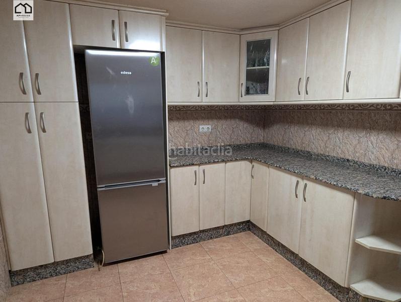 Foto f527fd1d-db87-4f0c-8b97-539484a5ac75. Miete haus in Monòver