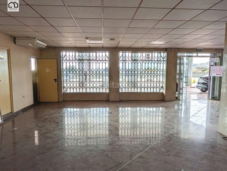 Foto 560acd08-8aed-45af-a549-366539acde05. Local comercial a Monforte del Cid