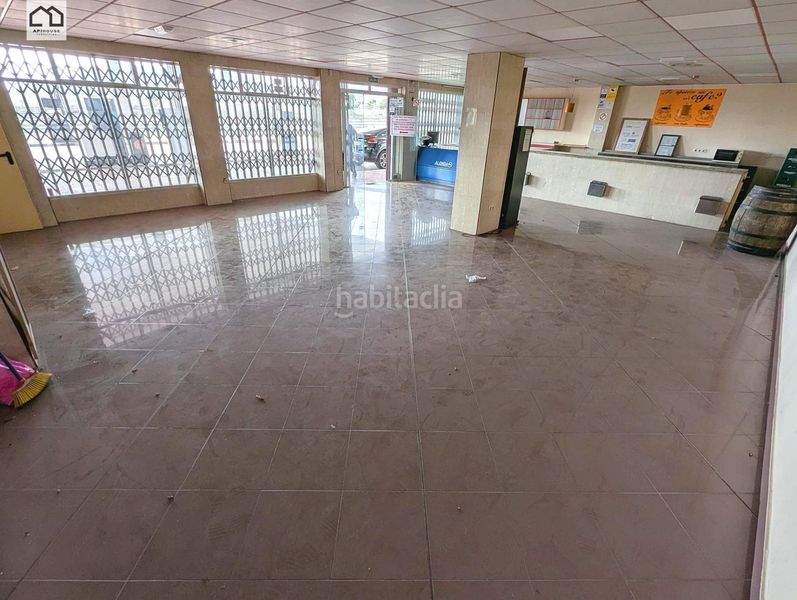 Foto 5f997deb-7bad-4aca-b94d-fc4f7b015b20. Local comercial a Monforte del Cid