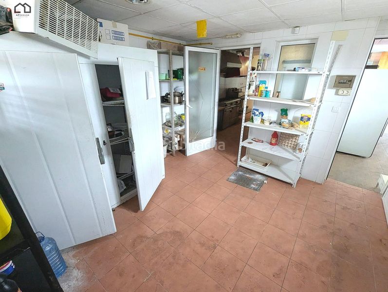 Foto c5982149-2565-49fd-b0be-ae7b620e00f6. Local comercial a Monforte del Cid