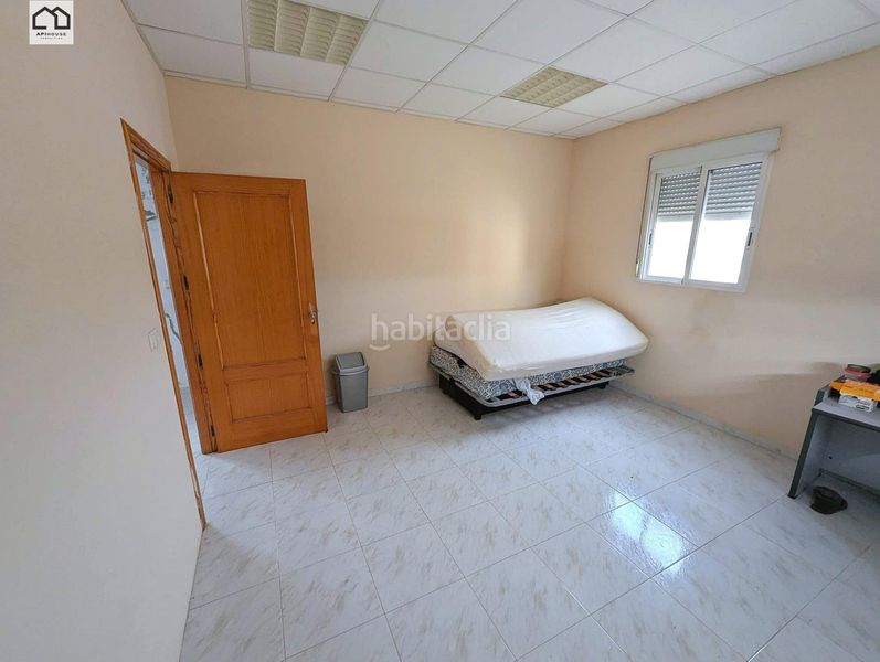 Foto d00f9d1d-7039-4819-8baa-3975af69f4c5. Local comercial a Monforte del Cid